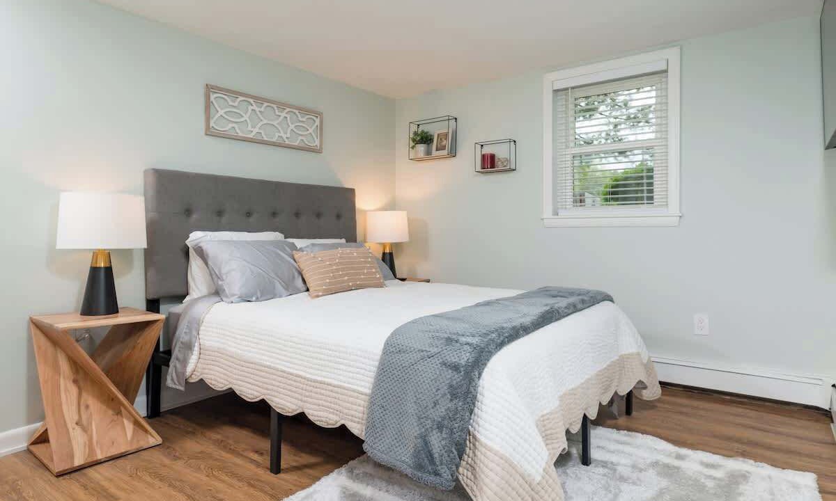 Photo of Bedroom in Woburn