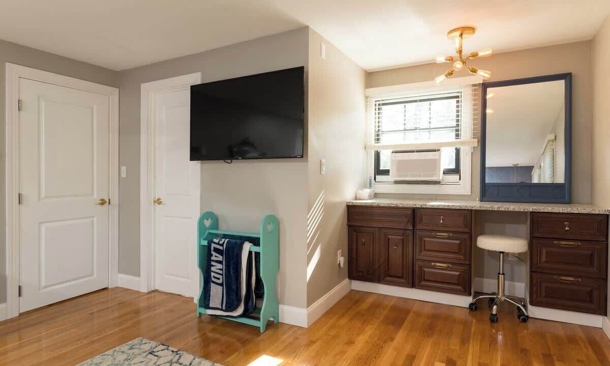 Photo of Others in Woburn