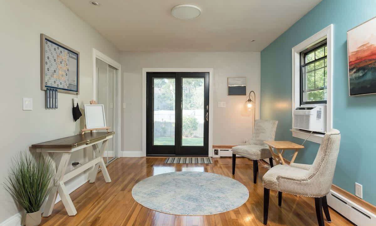 Photo of Others in Woburn