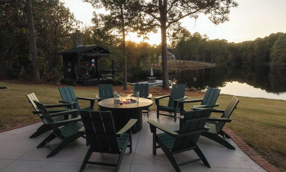Photo of Outdoor in Foxfire