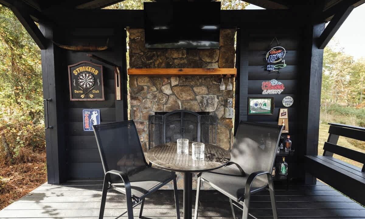 Photo of Outdoor in Foxfire