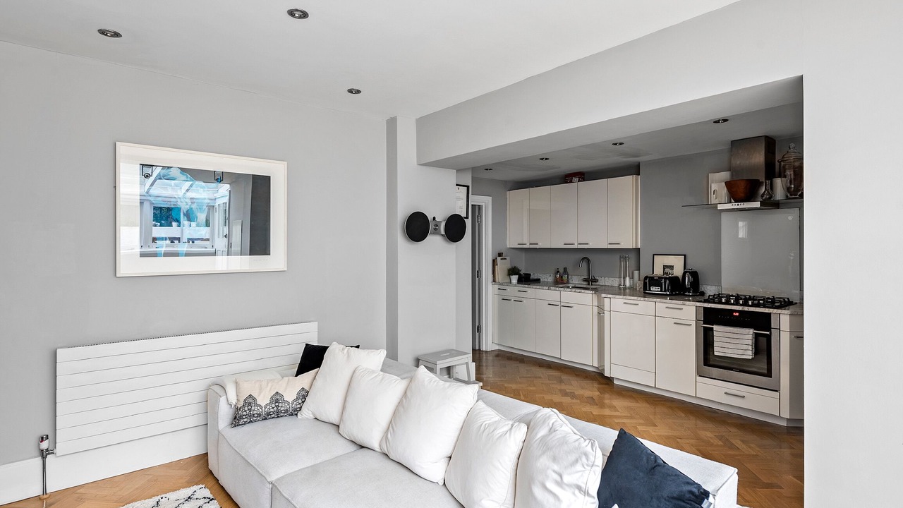 Photo of Livingroom in Redcliffe