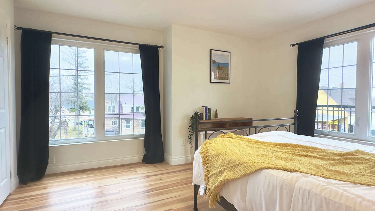 Photo of Bedroom in Port Colborne