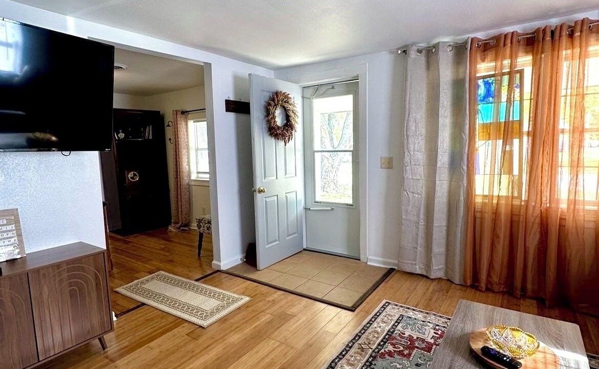 Photo of Others in Muncie