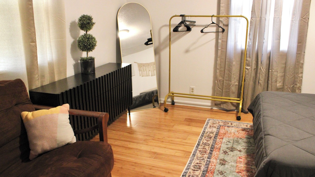 Photo of Bedroom in Muncie