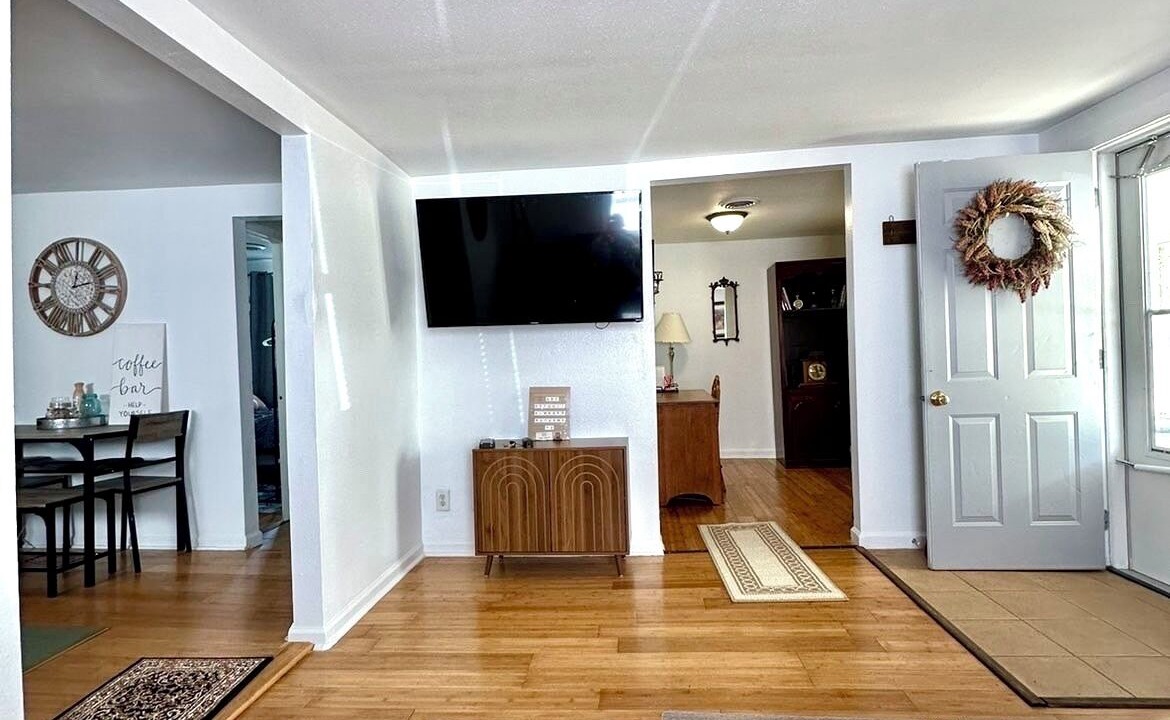 Photo of Others in Muncie