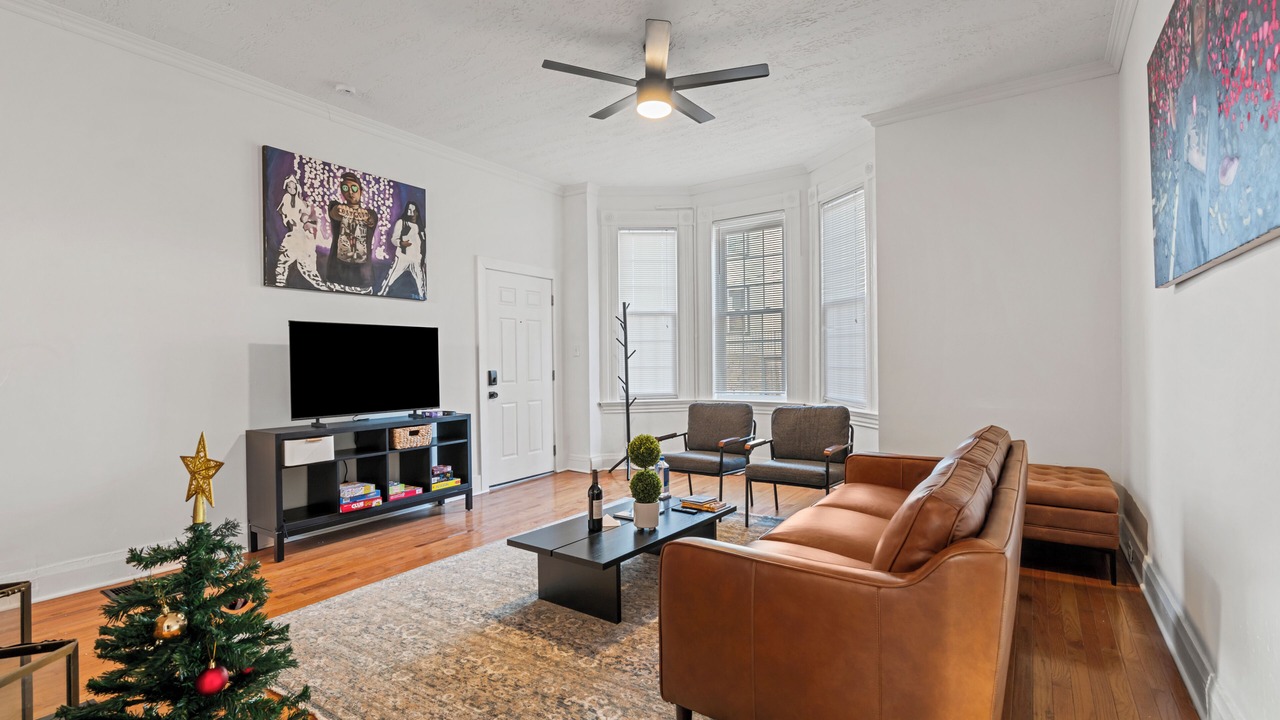 Photo of Livingroom in Mount Washington