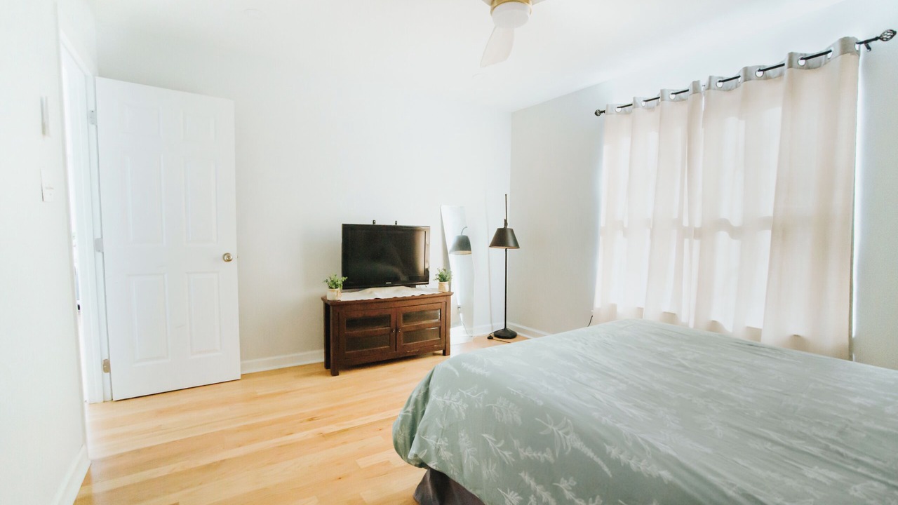 Photo of Bedroom in Downtown