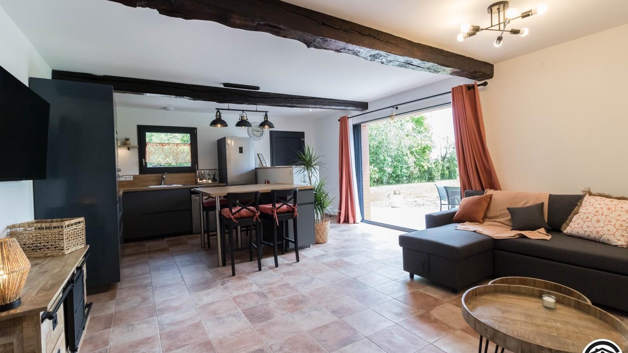 Photo of Livingroom in Sainte-Foy-de-Peyrolieres