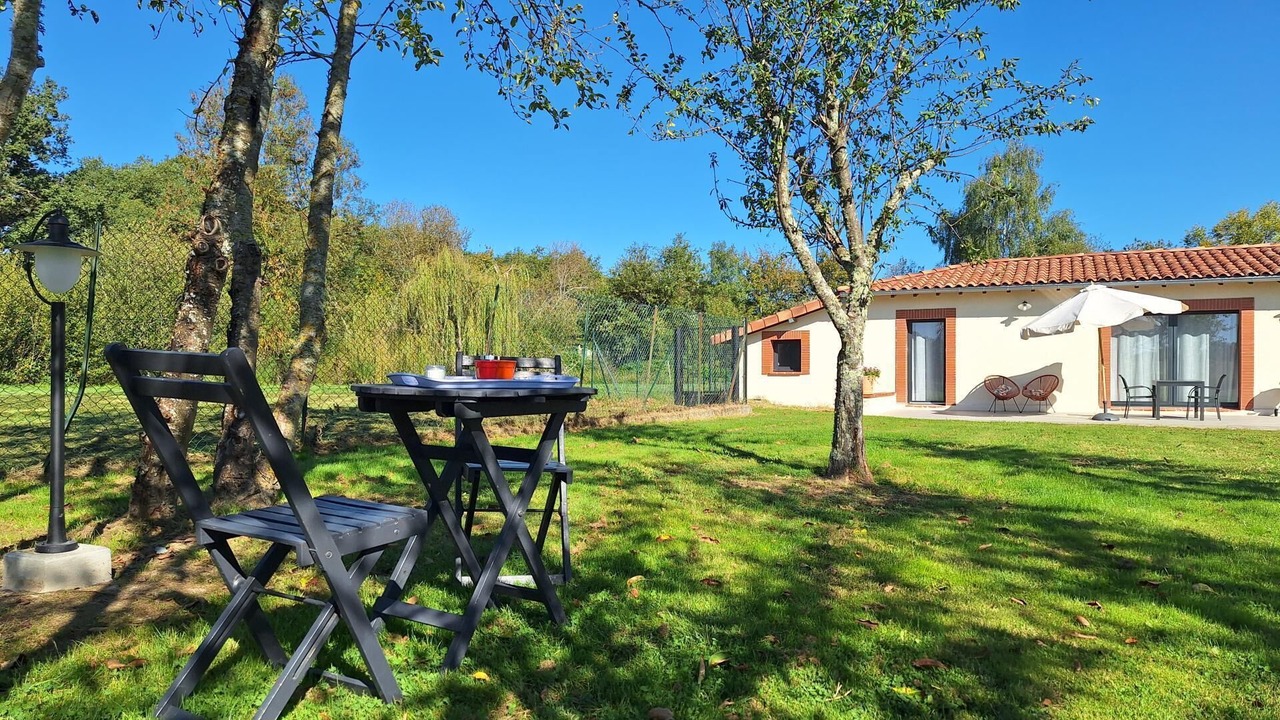 Photo of Outdoor in Sainte-Foy-de-Peyrolieres