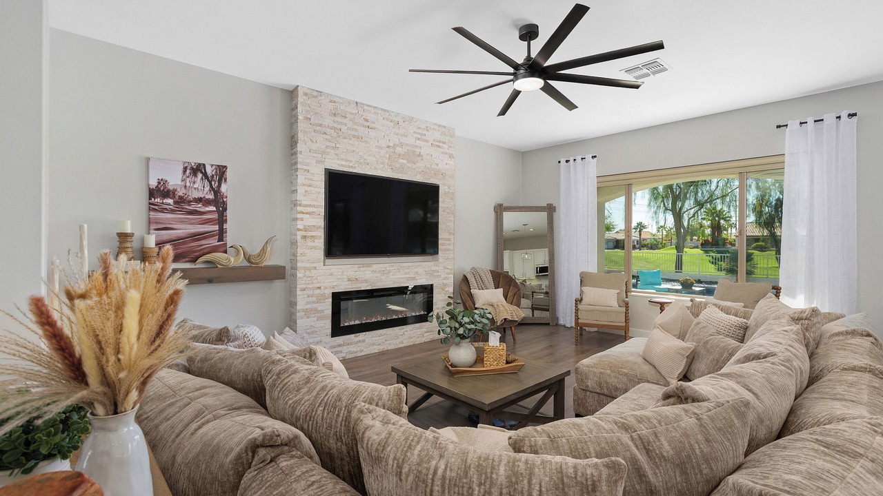 Photo of Livingroom in Indio