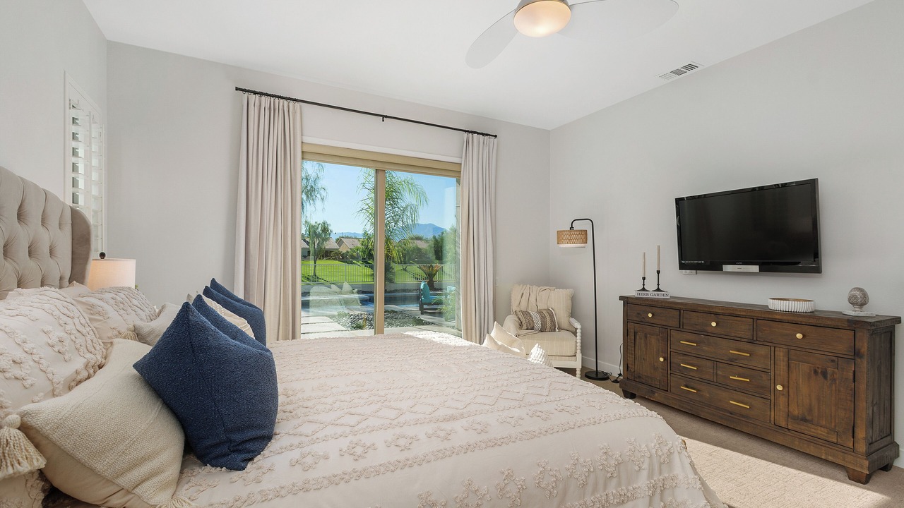 Photo of Bedroom in Indio