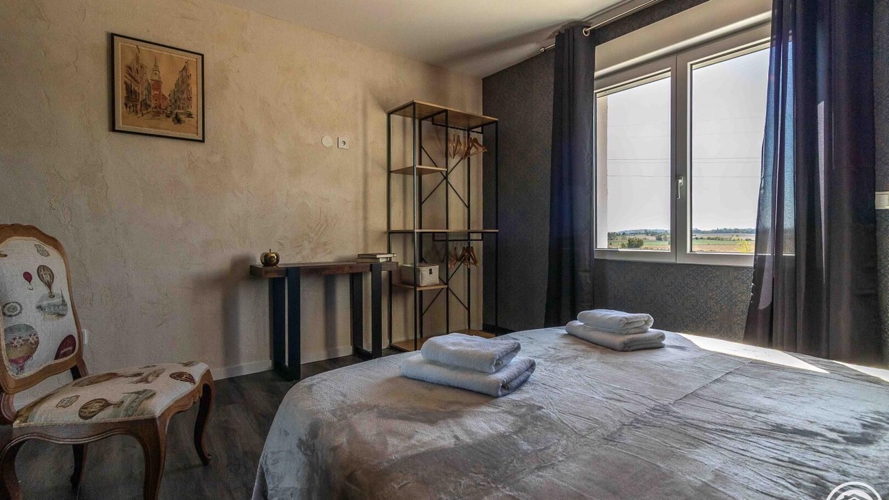 Photo of Bedroom in Saint-Felix-Lauragais