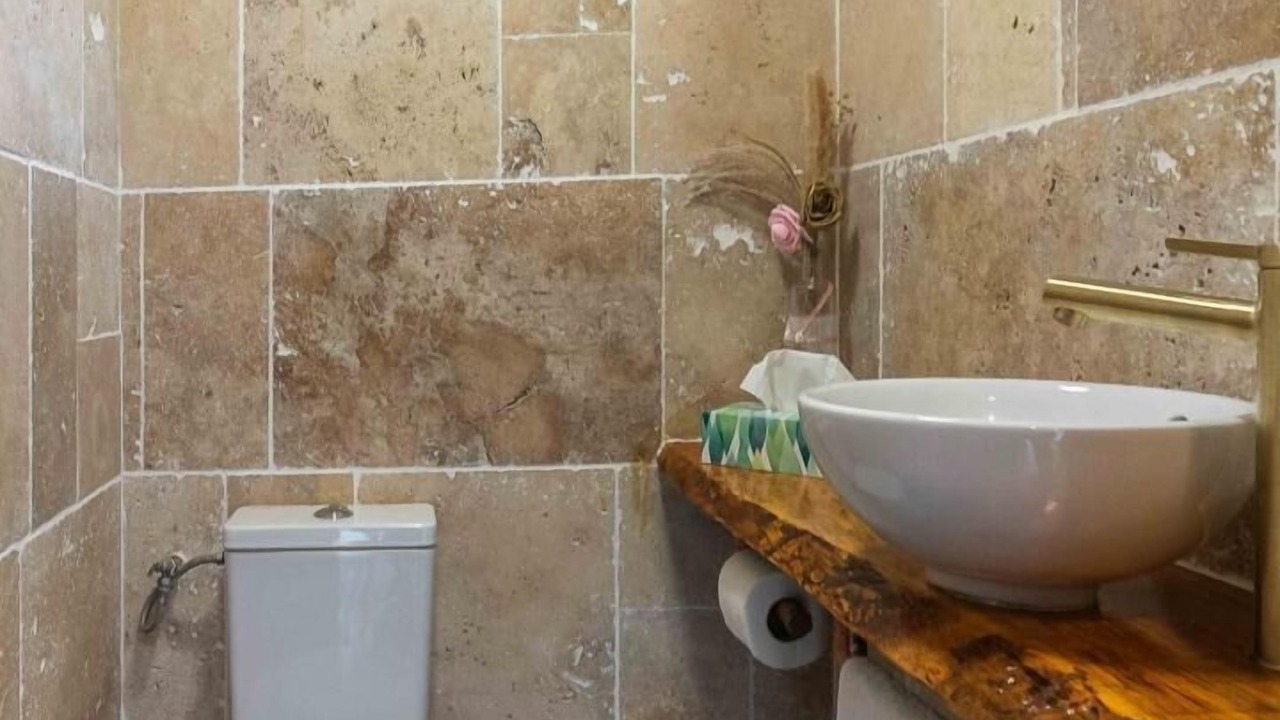 Photo of Bathroom in Saint-Felix-Lauragais