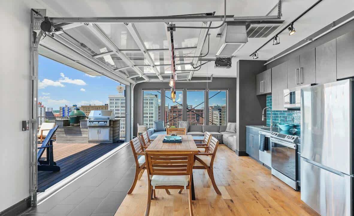 Photo of Kitchen in Downtown West