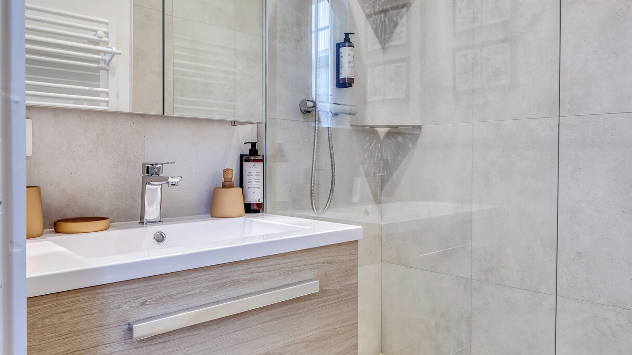 Photo of Bathroom in Quartier Vieux Marche-Cathedrale