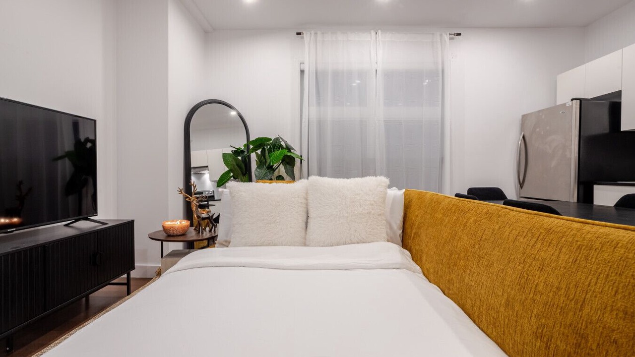 Photo of Bedroom in Shaughnessy Village