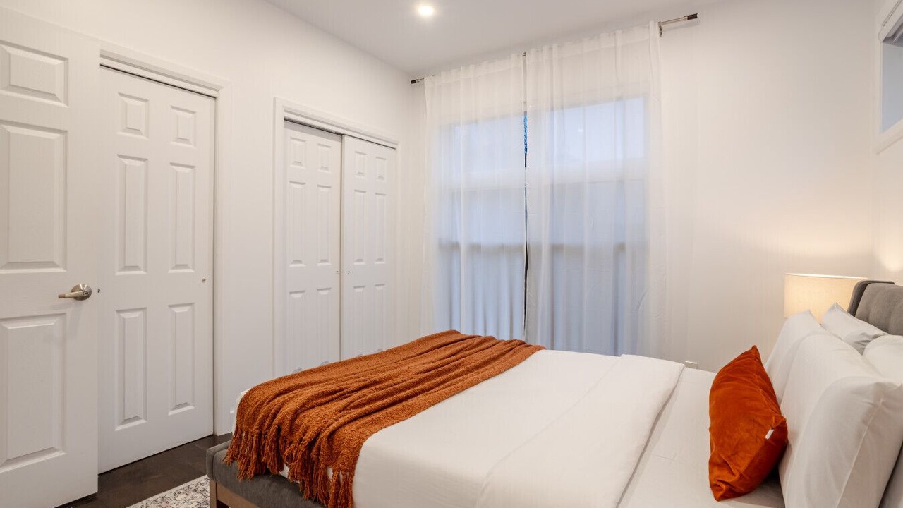 Photo of Bedroom in Shaughnessy Village