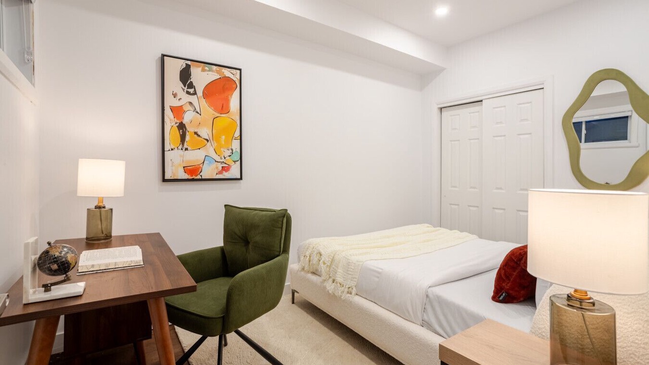 Photo of Bedroom in Shaughnessy Village