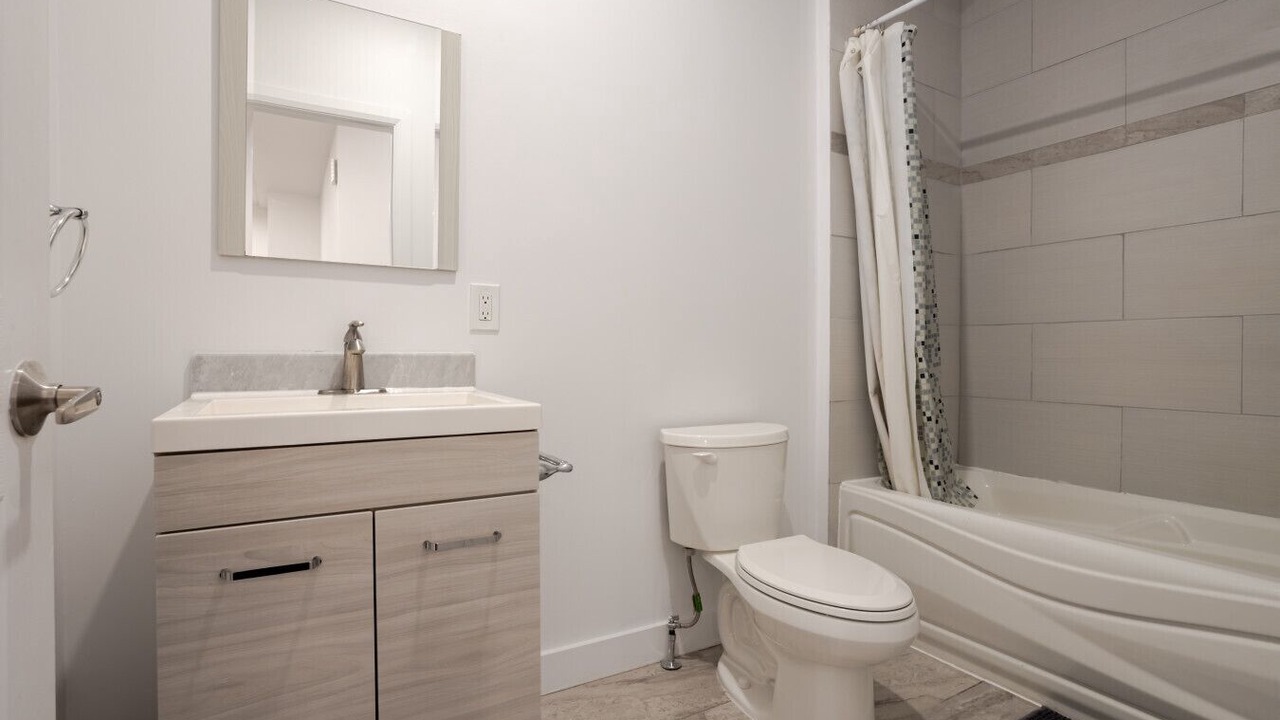 Photo of Bathroom in Shaughnessy Village