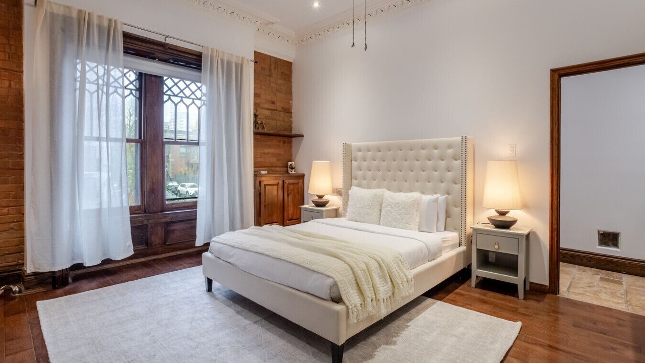 Photo of Bedroom in Shaughnessy Village