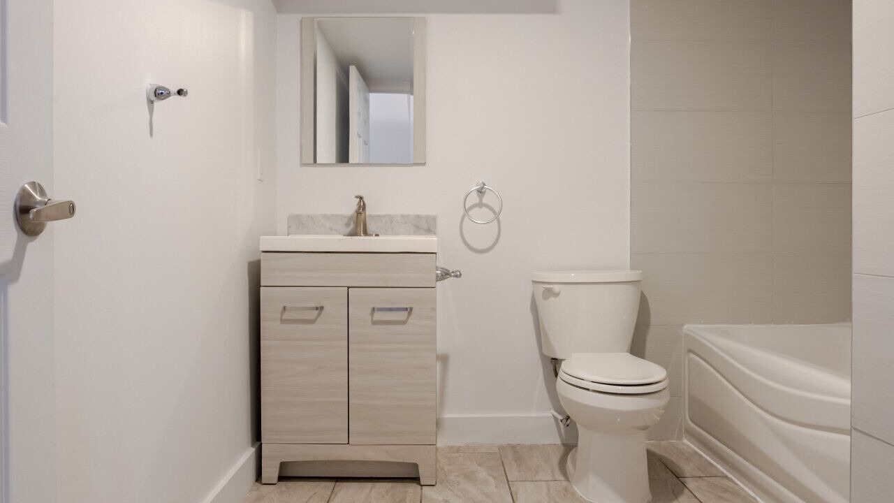 Photo of Bathroom in Shaughnessy Village