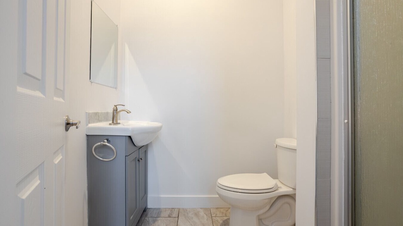 Photo of Bathroom in Shaughnessy Village
