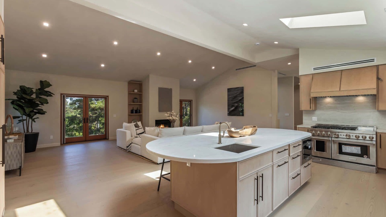 Photo of Others in Trousdale Estates
