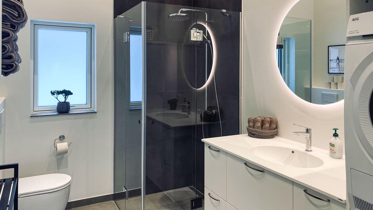 Photo of Bathroom in Karrebksminde