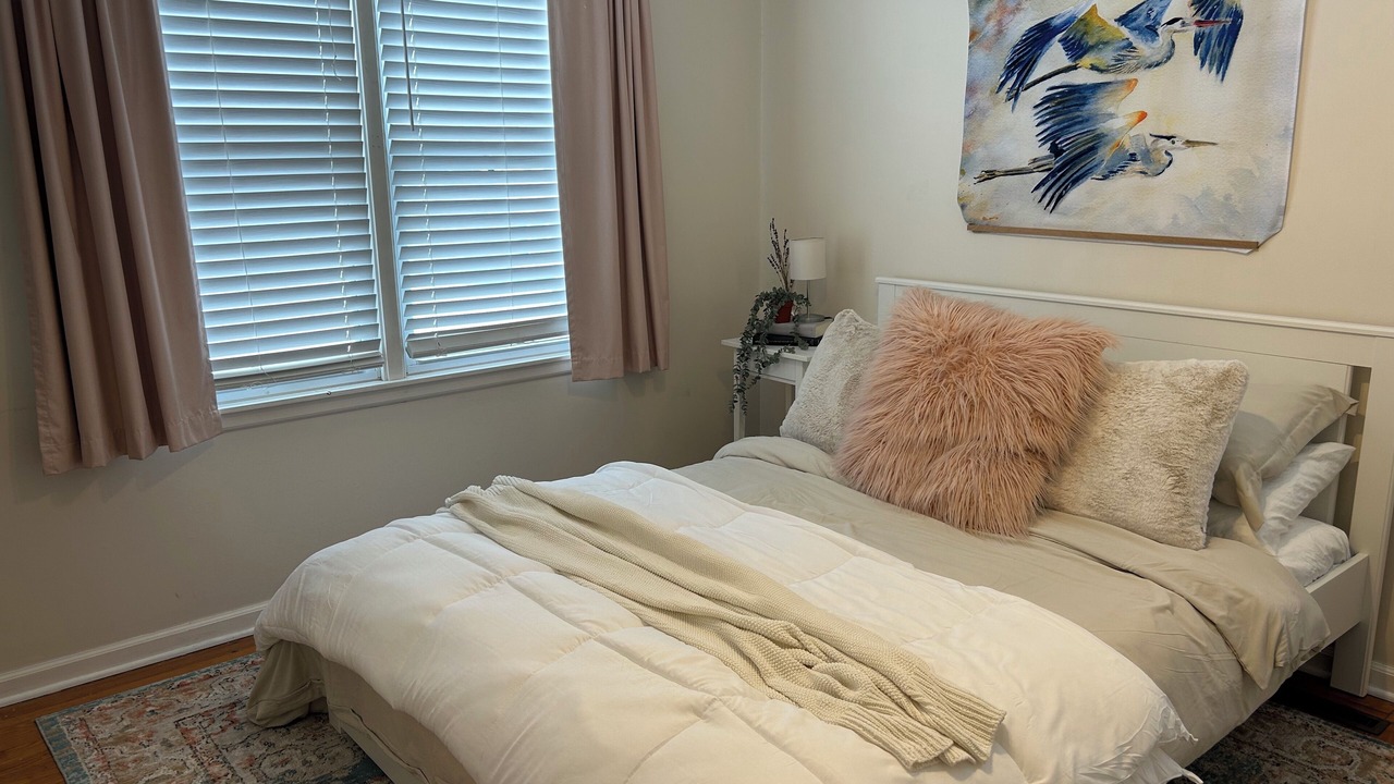 Photo of Bedroom in Grandview