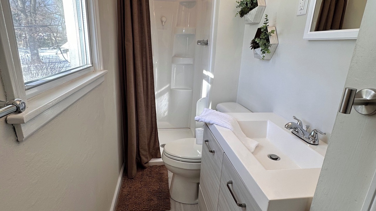 Photo of Bathroom in Grandview
