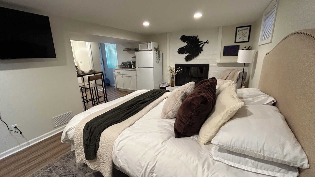 Photo of Bedroom in Grandview