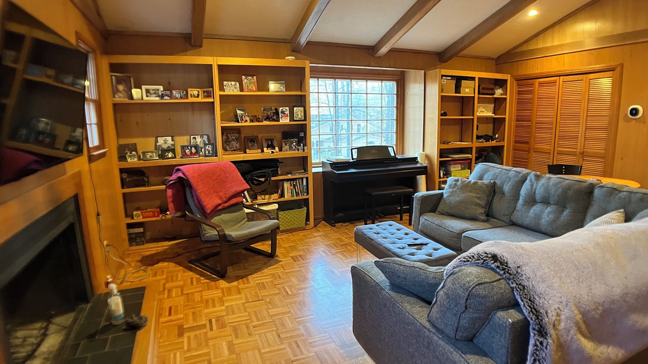 Photo of Livingroom in Chapel Hill