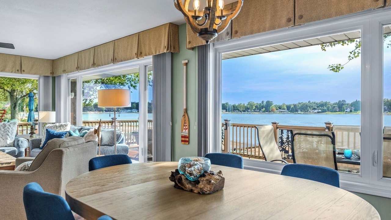 Photo of Bedroom in Twin Lake