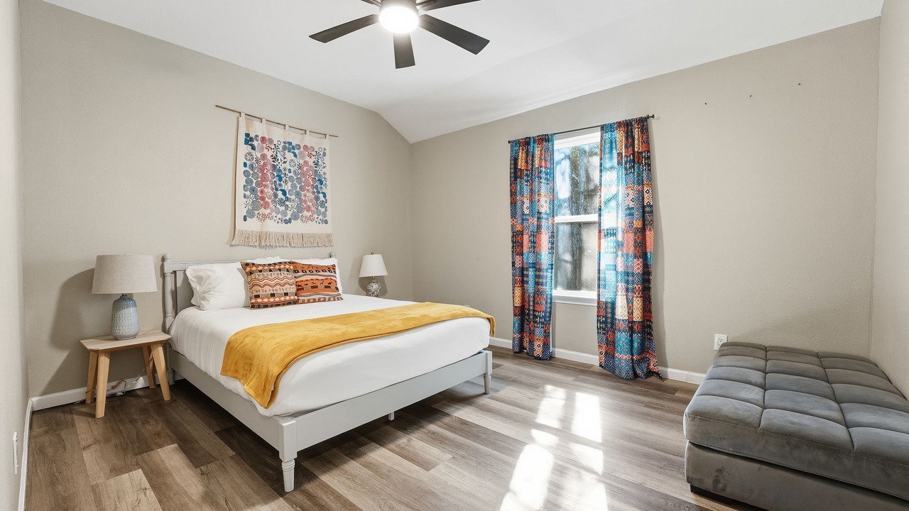 Photo of Bedroom in Bastrop