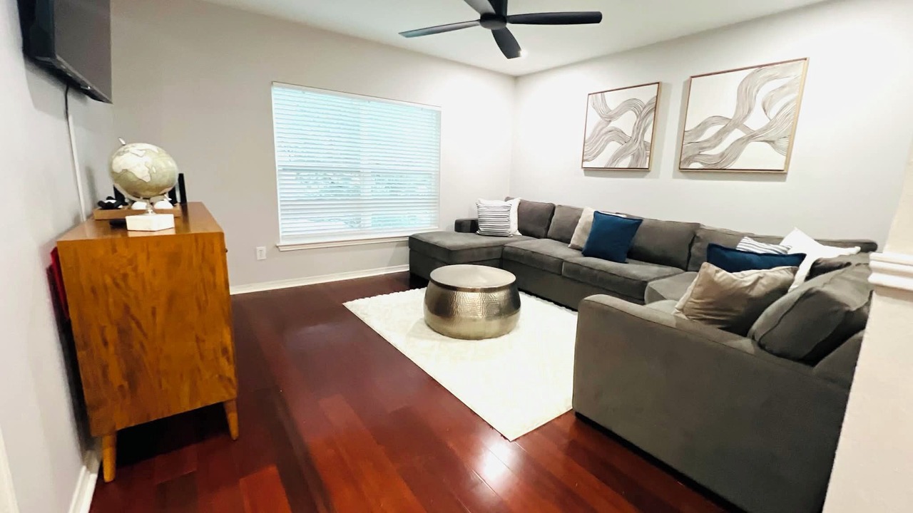Photo of Livingroom in Stone Oak