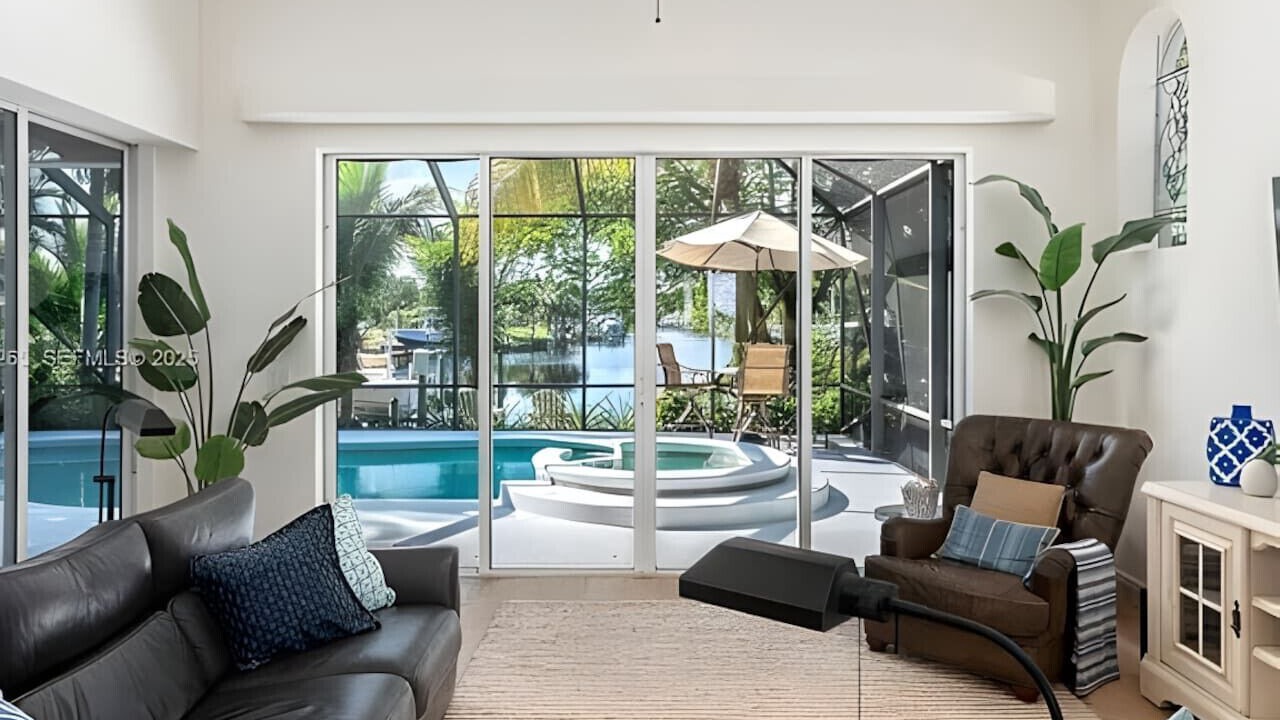 Photo of Livingroom in Palm City