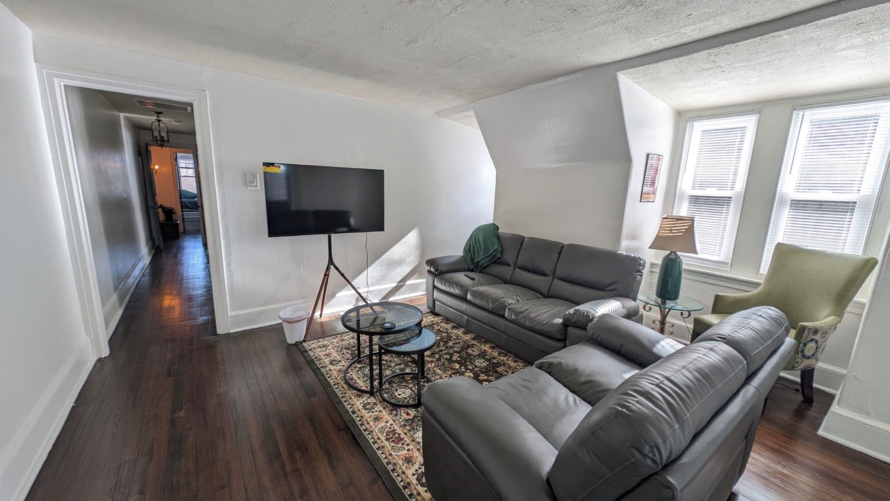 Photo of Livingroom in Germantown