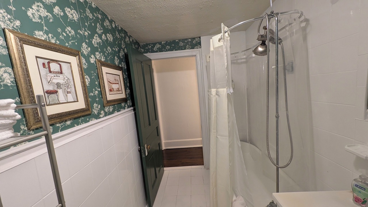Photo of Bathroom in Germantown
