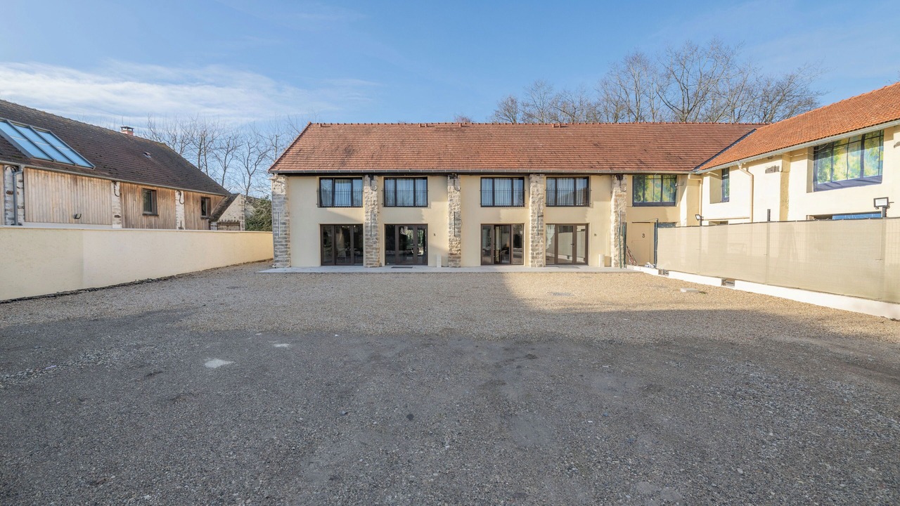 Photo of Outdoor in Machault