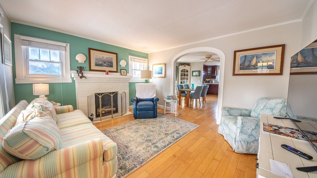 Photo of Bedroom in Windmill Point