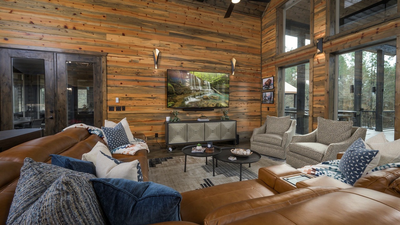 Photo of Livingroom in Broken Bow