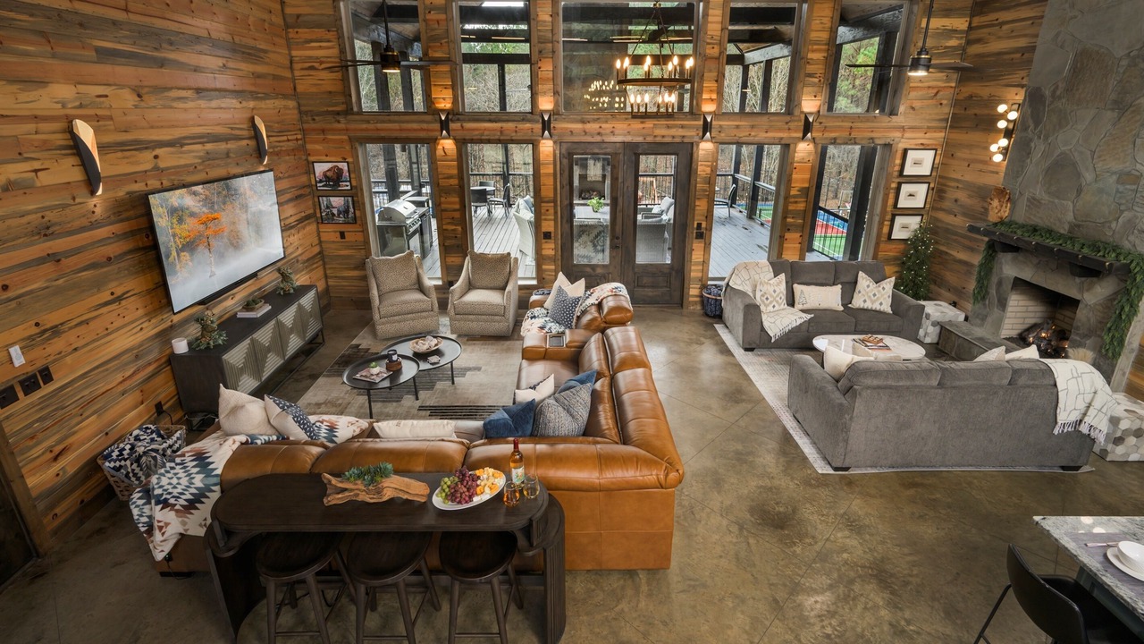 Photo of Livingroom in Broken Bow