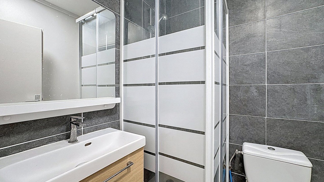 Photo of Bathroom in Les Cevennes