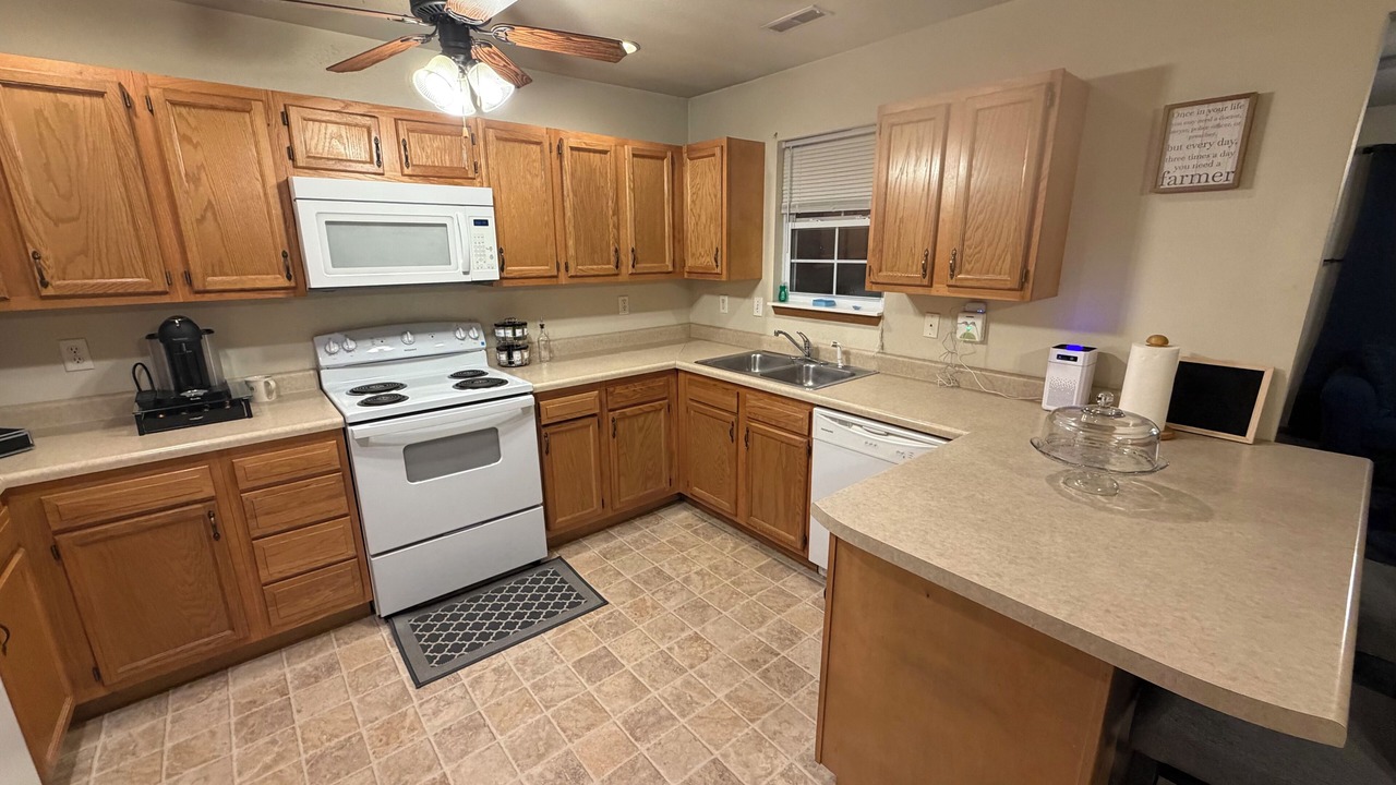 Photo of Kitchen in St. Robert