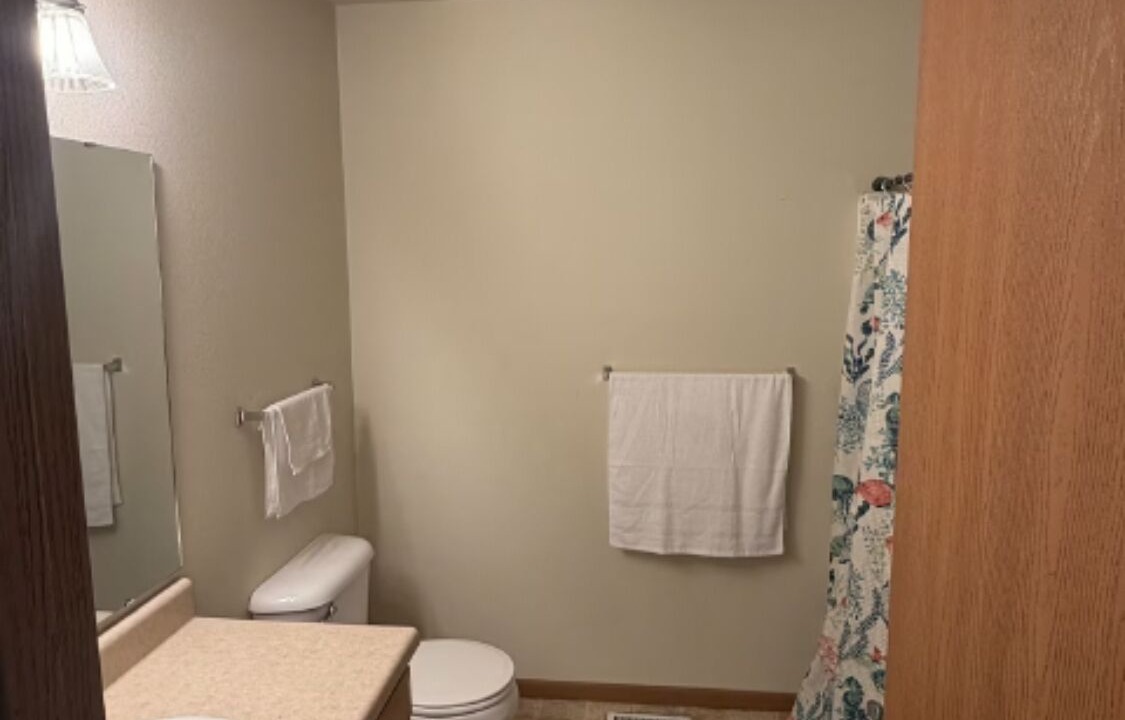 Photo of Bathroom in St. Robert