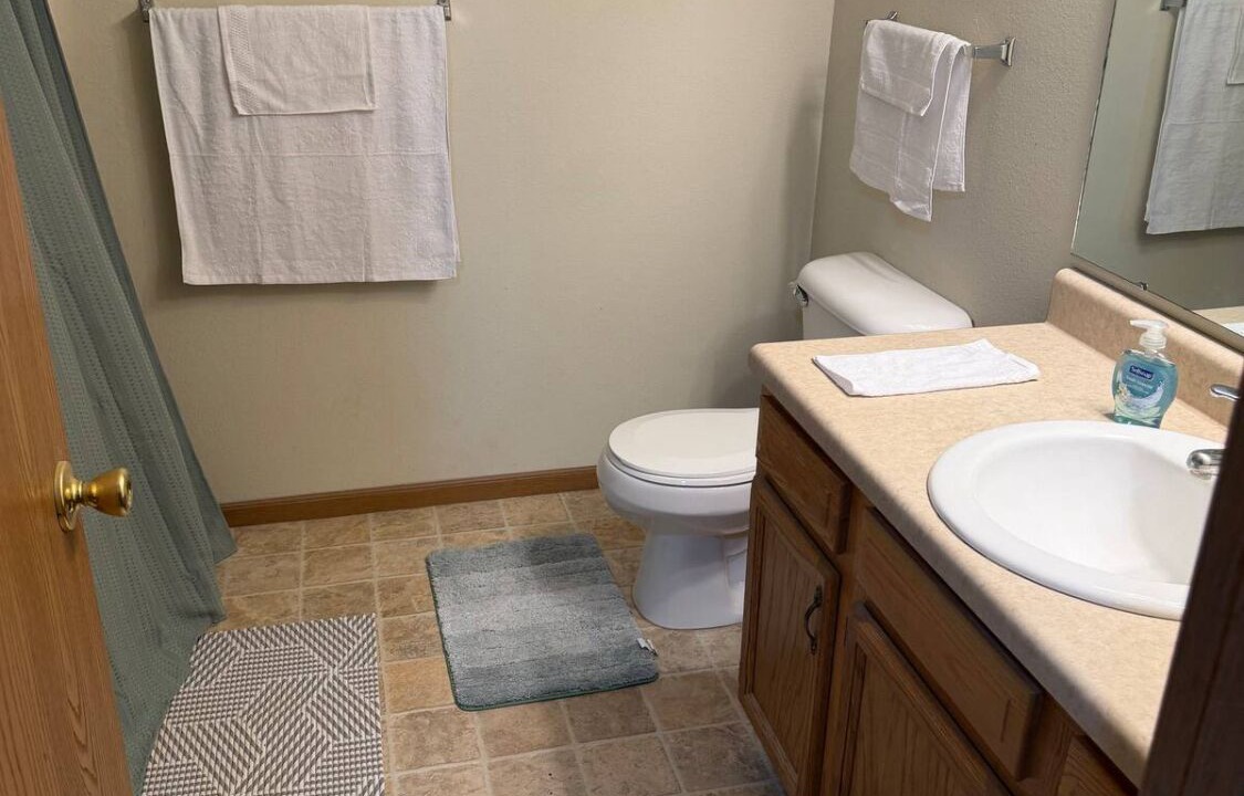 Photo of Bathroom in St. Robert