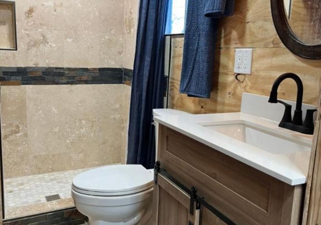 Photo of Bathroom in Highlands