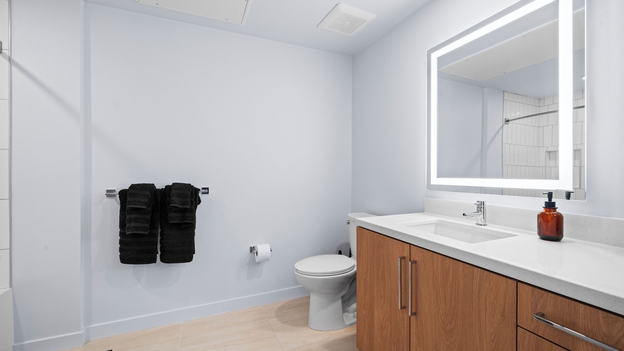 Photo of Bathroom in Mid City