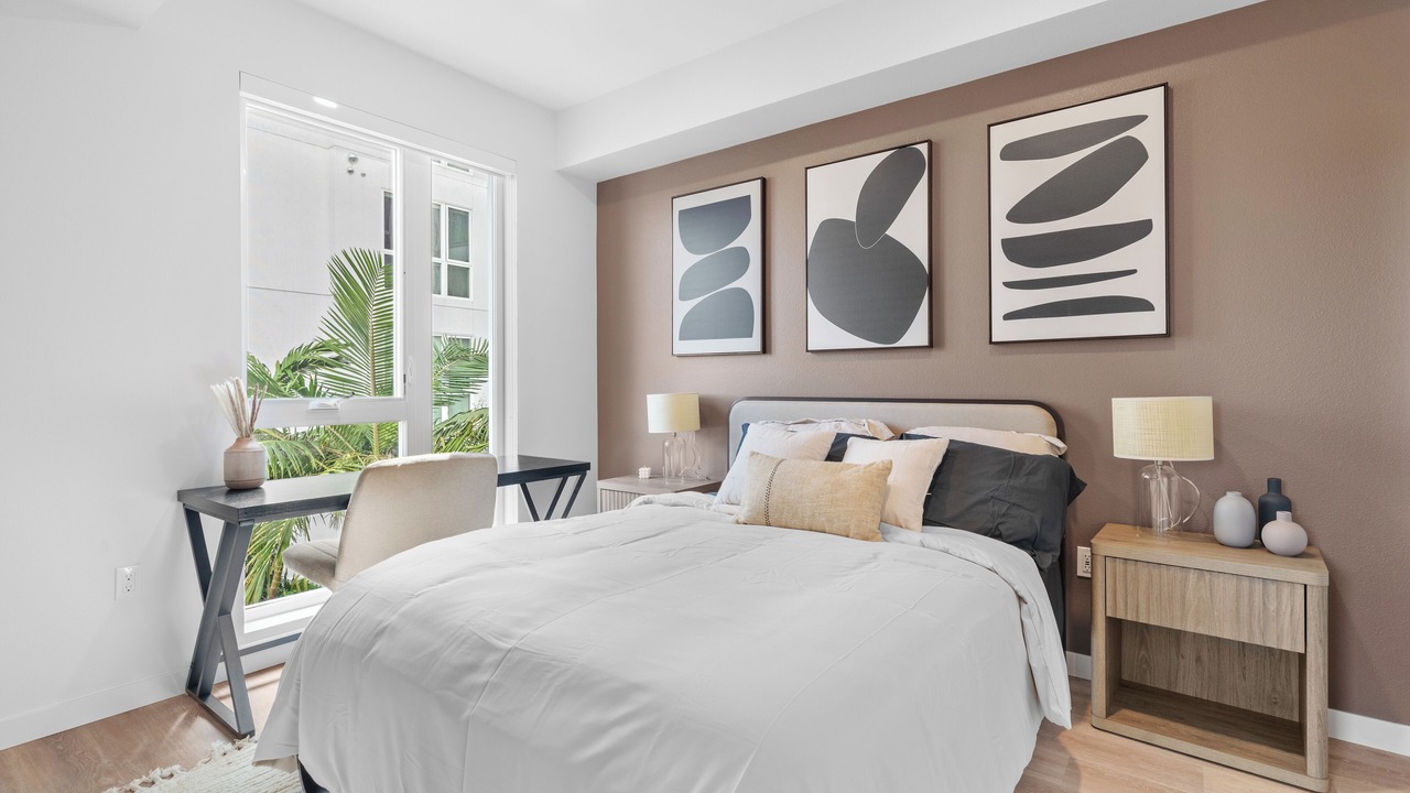 Photo of Bedroom in Mid City